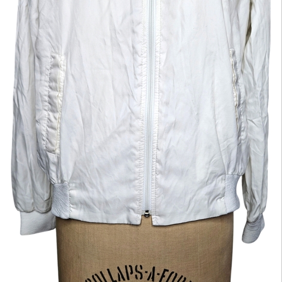 Vintage Lacoste | Albino Gator Logo | Nylon | Windbreaker | White | 90s Vtg - Picture 8 of 16